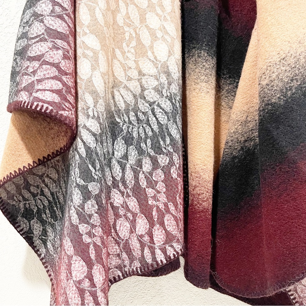 Anthropologie Reversible Wool Blanket Poncho NWT Bordeaux Boho OS - Picture 4 of 5